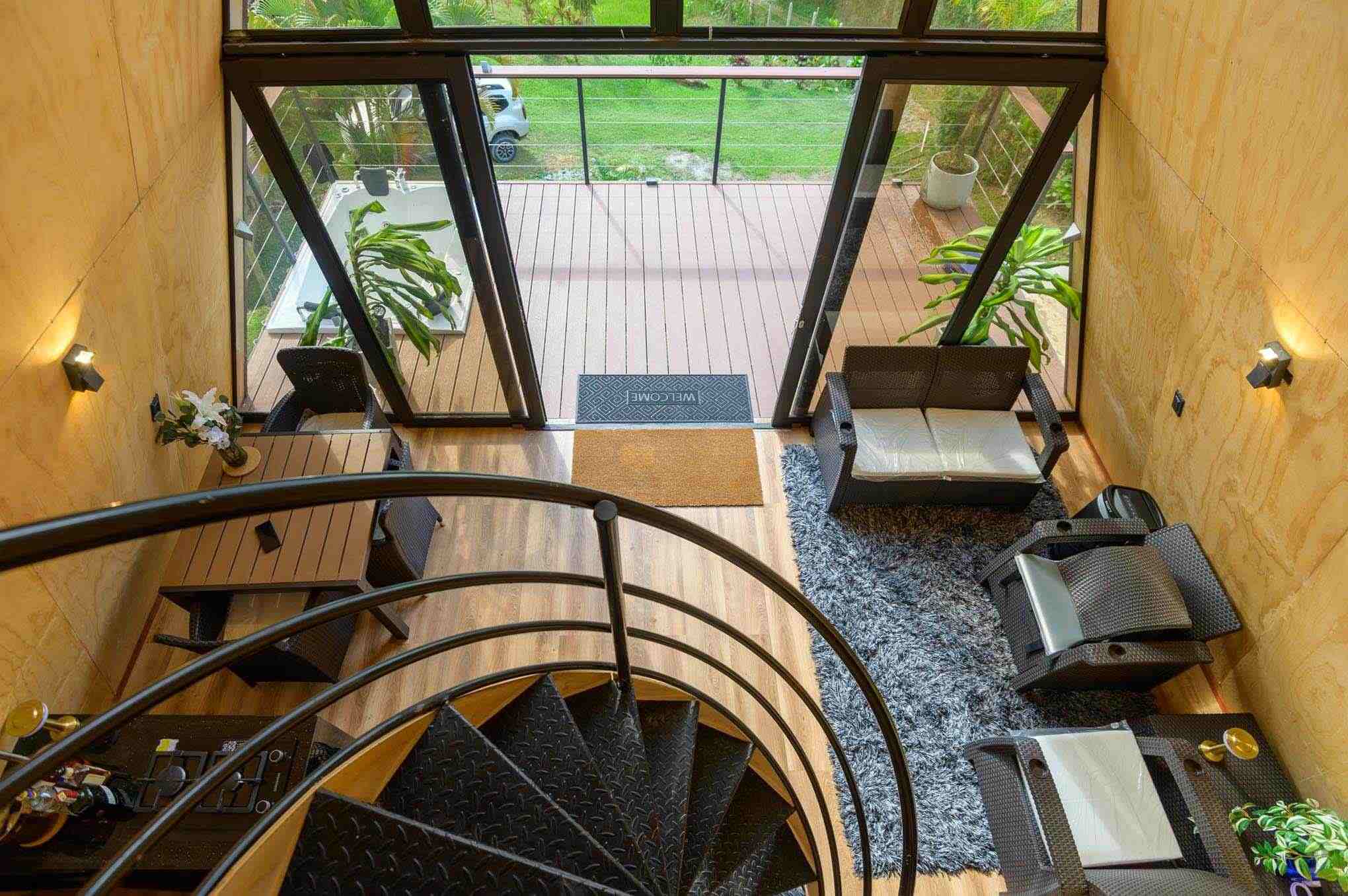 Interior de la cabaña